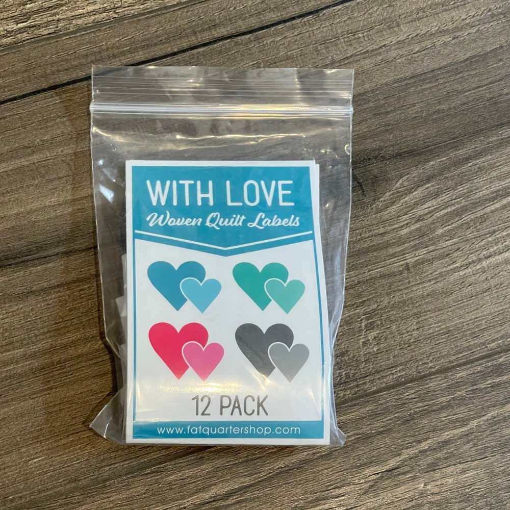 Fat Quarter Shop With Love Woven Quilt Labels 12 Pack Heart Design LOVE-LABELS
